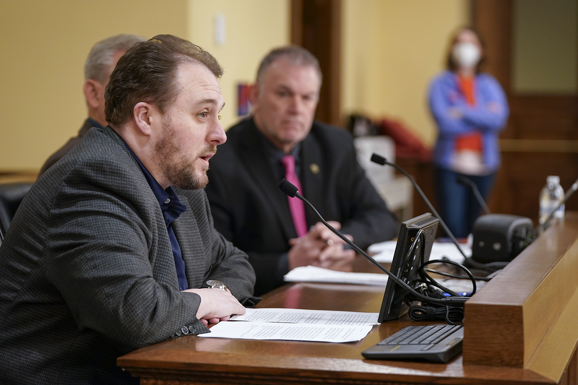 Justin Terch of the Society of Human Resource Management testifies Feb. 13 before the House workforce, labor, and economic development panel in support of a bill to delay implementation of the Minnesota Paid Leave law by one year. (Photo by Michele Jokinen)